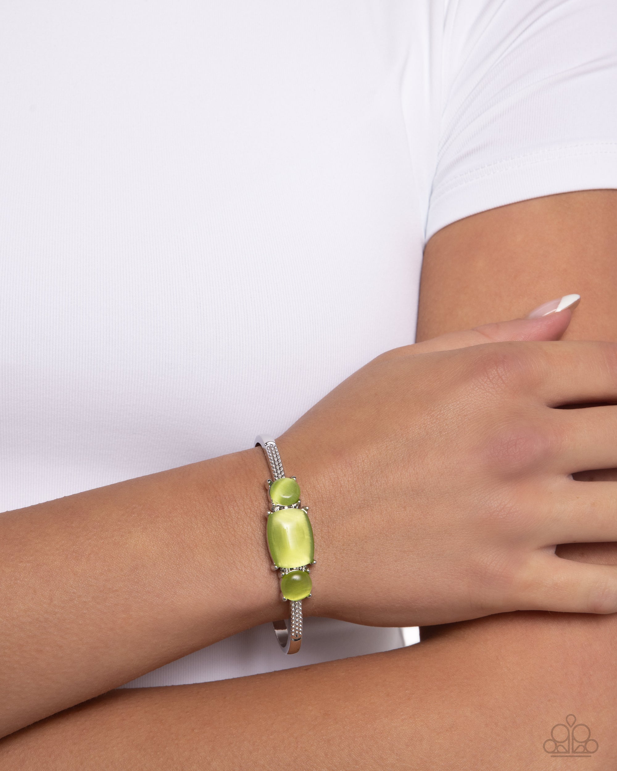 Tranquil Treasure Green Cat's Eye Bracelet - Paparazzi Accessories- lightbox - CarasShop.com - Paparazzi Jewelry by Cara Jewels