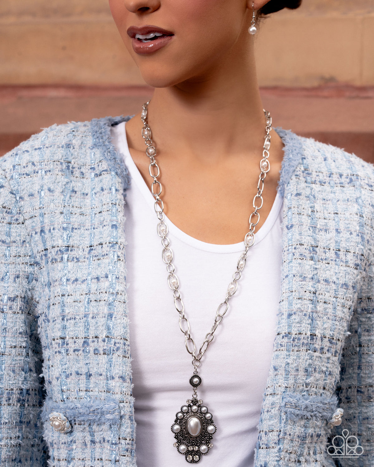 Vintage Selfie White Necklace - Paparazzi Accessories-on model - CarasShop.com - Paparazzi Jewelry by Cara Jewels