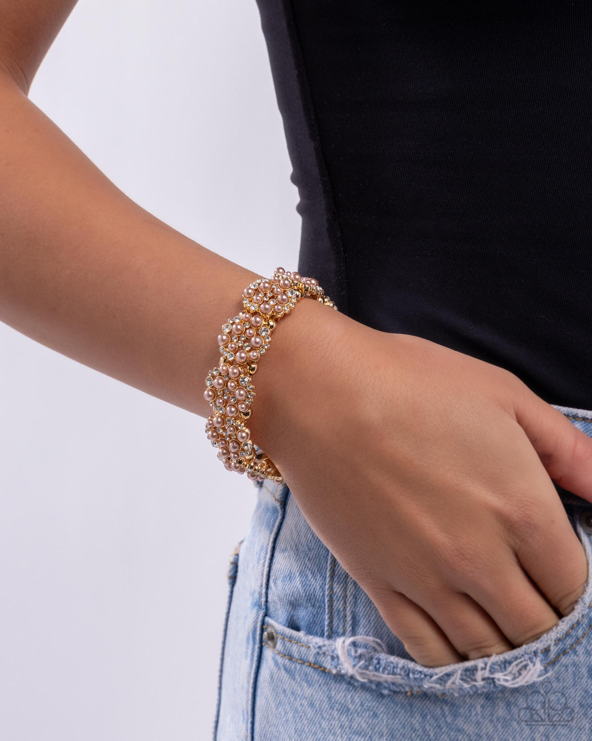 Were You Dazzled? Brown Pearl & Gold Bracelet - Paparazzi Accessories- on model - CarasShop.com - Paparazzi Jewelry by Cara Jewels