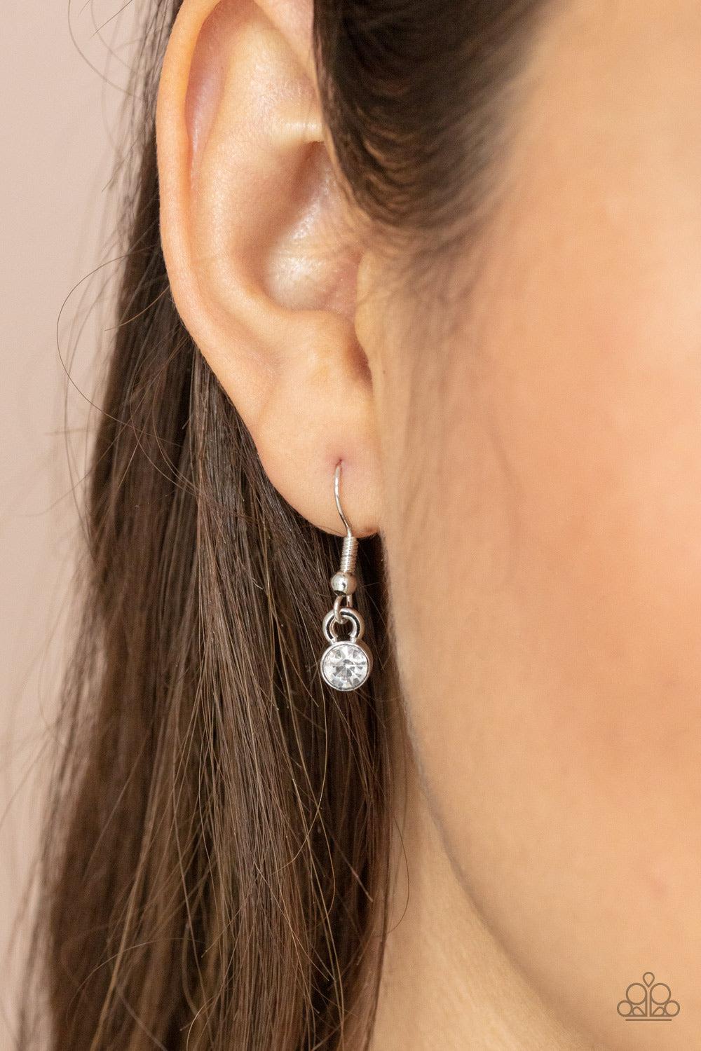 Everlasting Enchantment Purple Cat's Eye Necklace - Paparazzi Accessories - free matching earrings -CarasShop.com - Paparazzi Jewelry by Cara Jewels