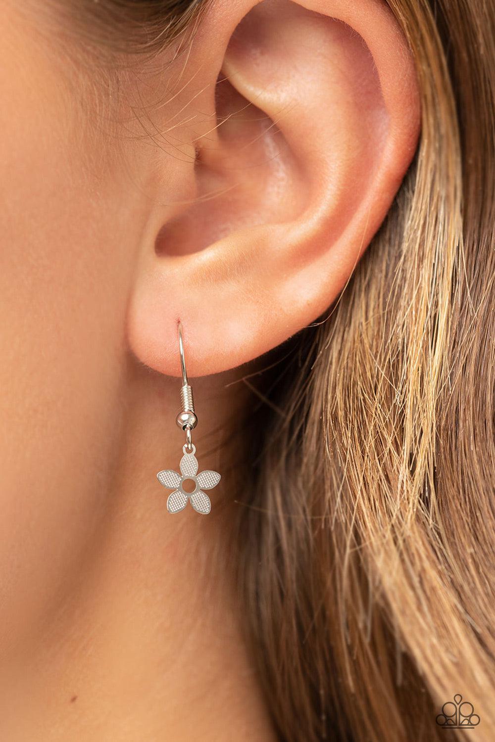 Fearlessly Floral Orange & Silver Flower Necklace - Paparazzi Accessories - free matching earrings -CarasShop.com - Paparazzi Jewelry by Cara Jewels