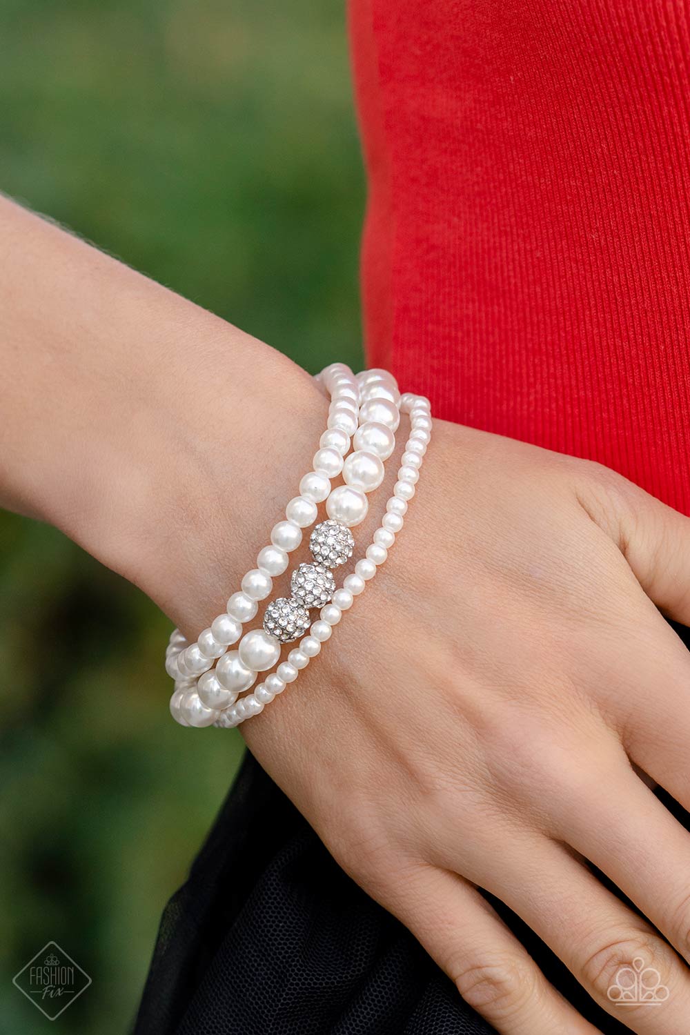 Fiercely 5th Avenue Set - December 2022 - Paparazzi Accessories- Bracelet - CarasShop.com - Paparazzi Jewelry by Cara Jewels