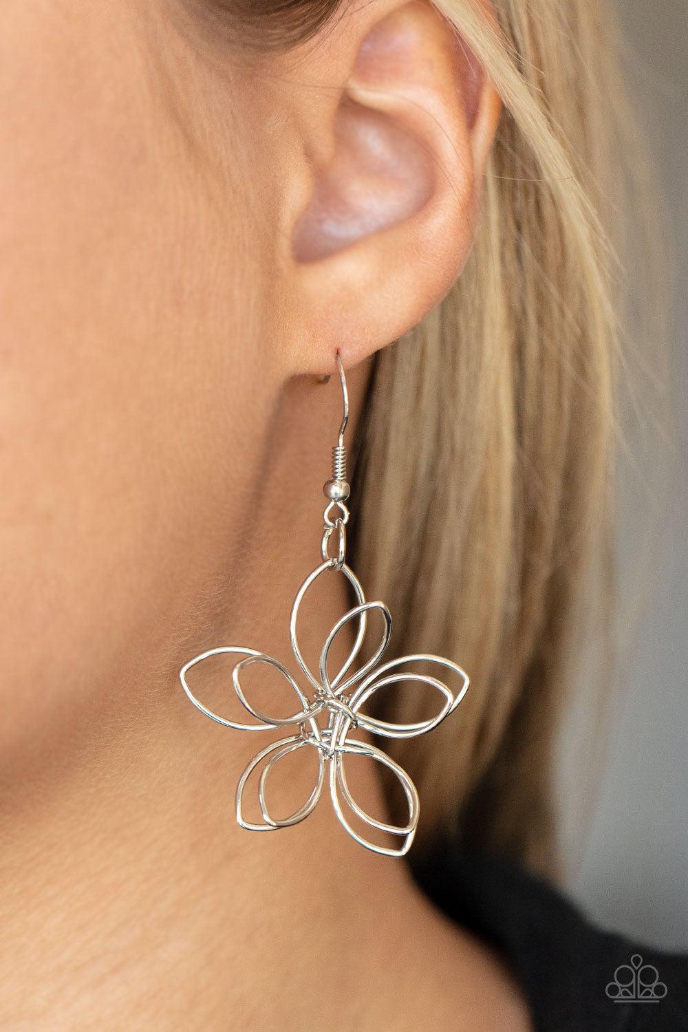 Flower Garden Fashionista Silver Wire Flower Necklace - Paparazzi Accessories - free matching earrings -CarasShop.com - Paparazzi Jewelry by Cara Jewels