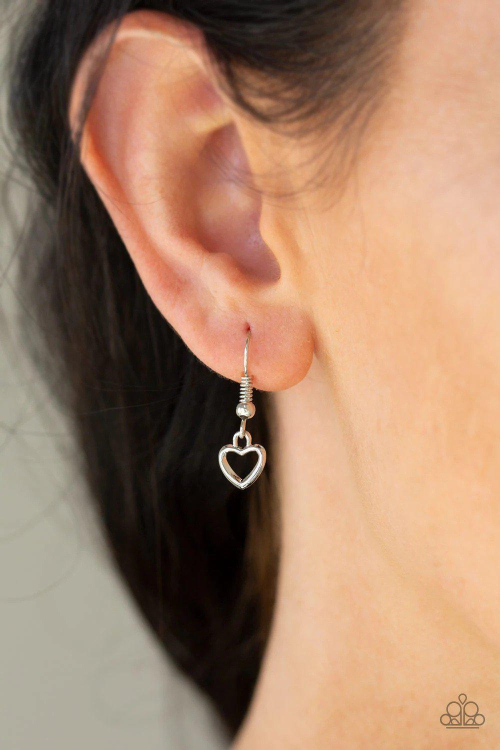 Hearty Heirloom Silver Necklace - Paparazzi Accessories - free matching earrings -CarasShop.com - Paparazzi Jewelry by Cara Jewels