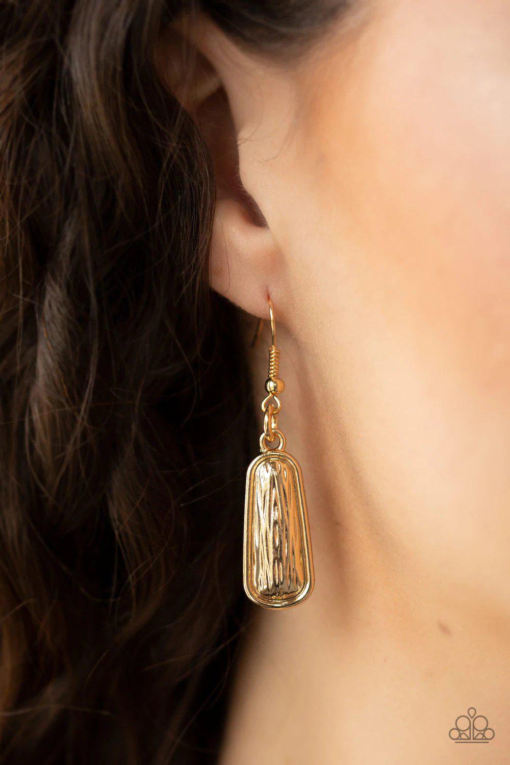 MANE Up Gold Necklace - Paparazzi Accessories - free matching earrings -CarasShop.com - Paparazzi Jewelry by Cara Jewels