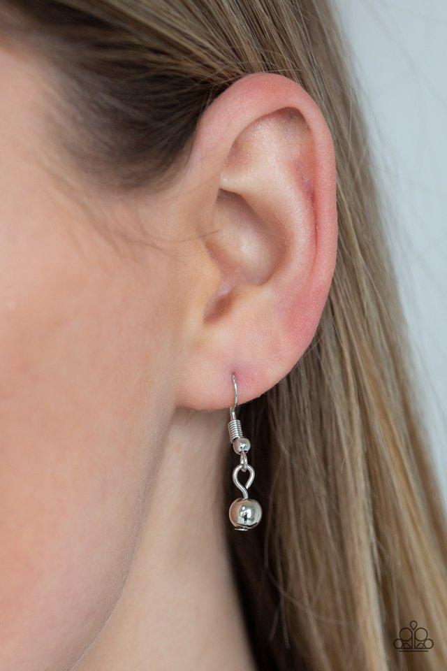 Ring Leader Radiance Silver Necklace - Paparazzi Accessories - free matching earrings -CarasShop.com - Paparazzi Jewelry by Cara Jewels