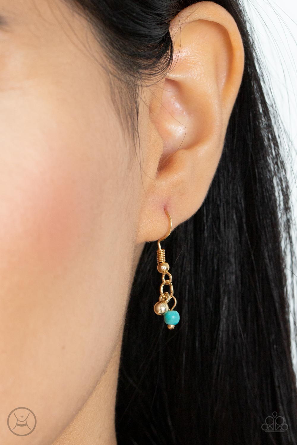 Sahara Social Gold and Turquoise Choker Necklace - Paparazzi Accessories - free matching earrings -CarasShop.com - Paparazzi Jewelry by Cara Jewels
