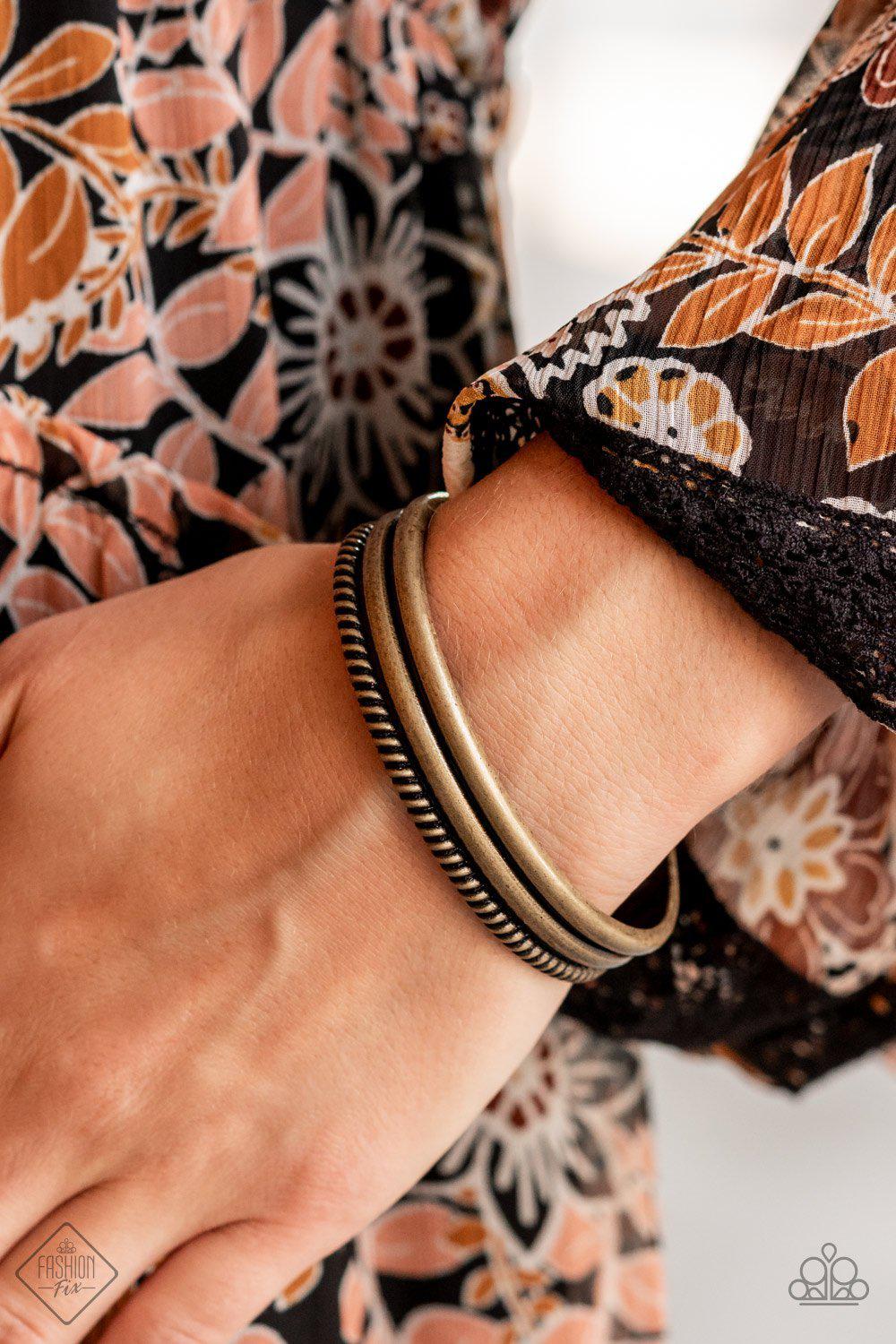 Simply Santa Fe Set - November 2021 - Paparazzi Accessories- Bracelet - CarasShop.com - Paparazzi Jewelry by Cara Jewels