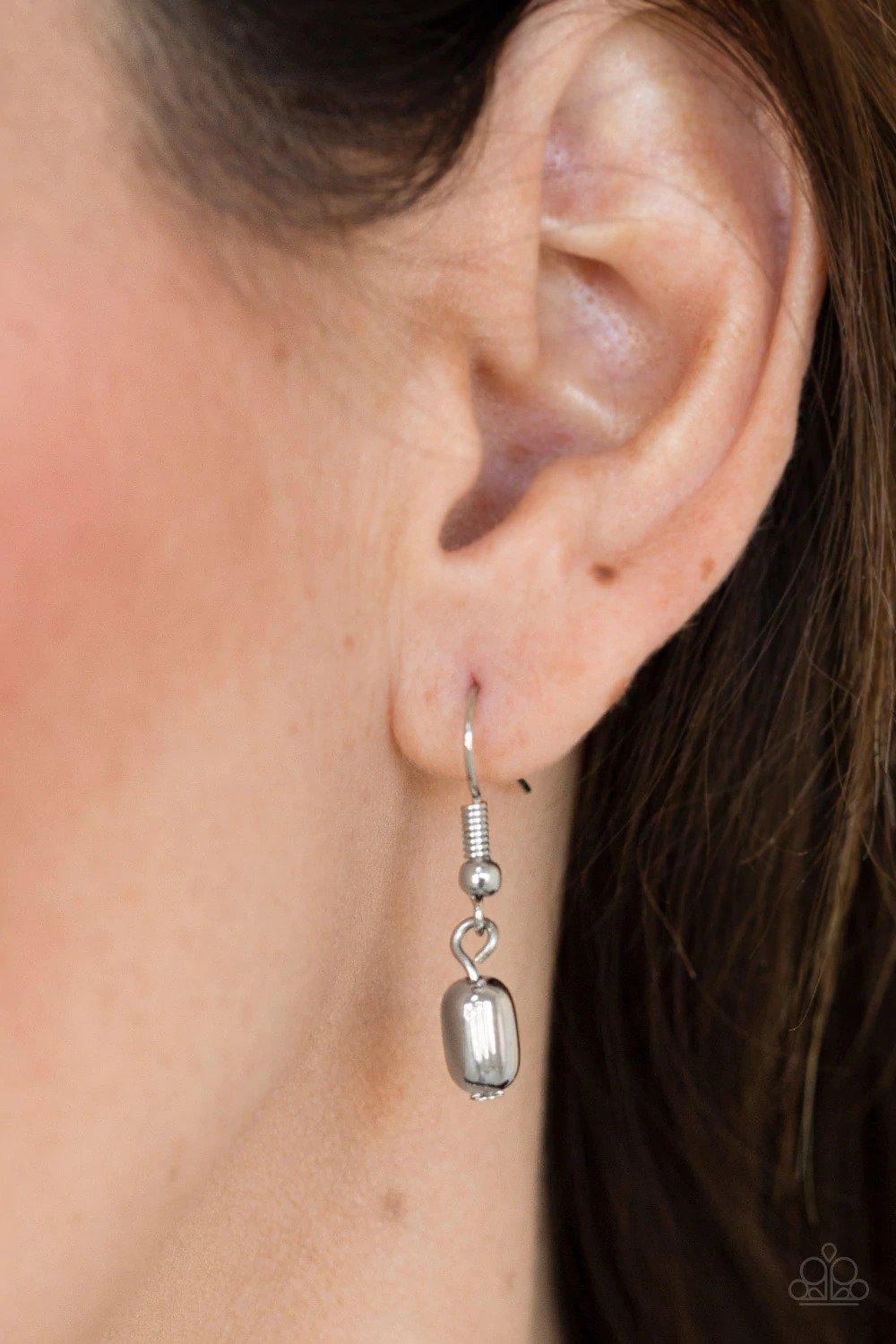 Top Zen Silver Necklace - Paparazzi Accessories - free matching earrings -CarasShop.com - Paparazzi Jewelry by Cara Jewels