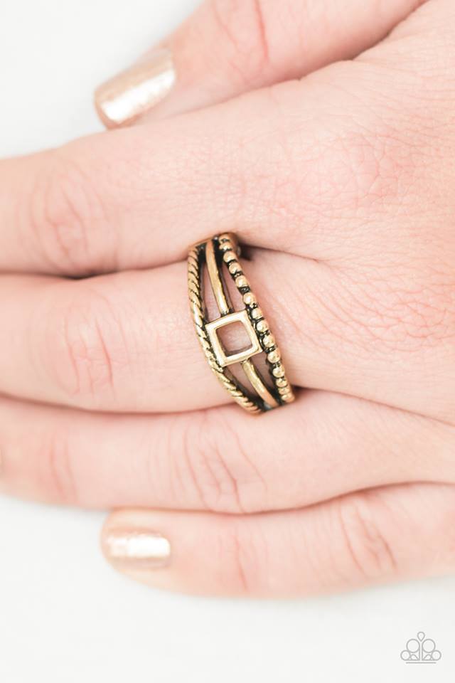 A Square Deal Brass Ring - Paparazzi Accessories- on model - CarasShop.com - Paparazzi Jewelry by Cara Jewels