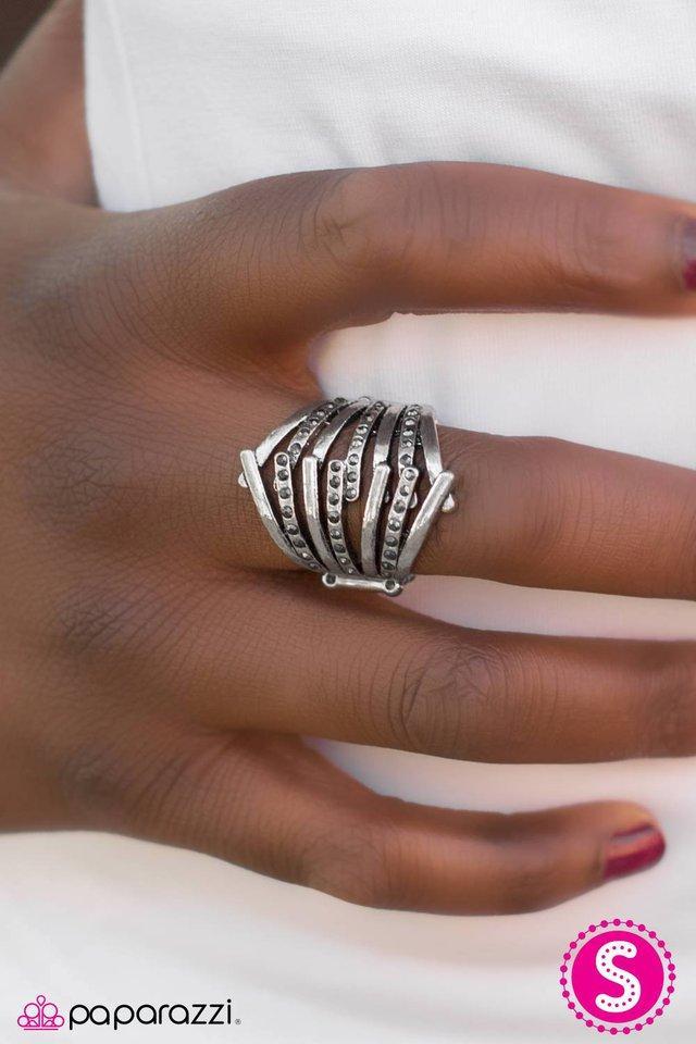 A Stitch In Time Silver Ring - Paparazzi Accessories- on model - CarasShop.com - Paparazzi Jewelry by Cara Jewels