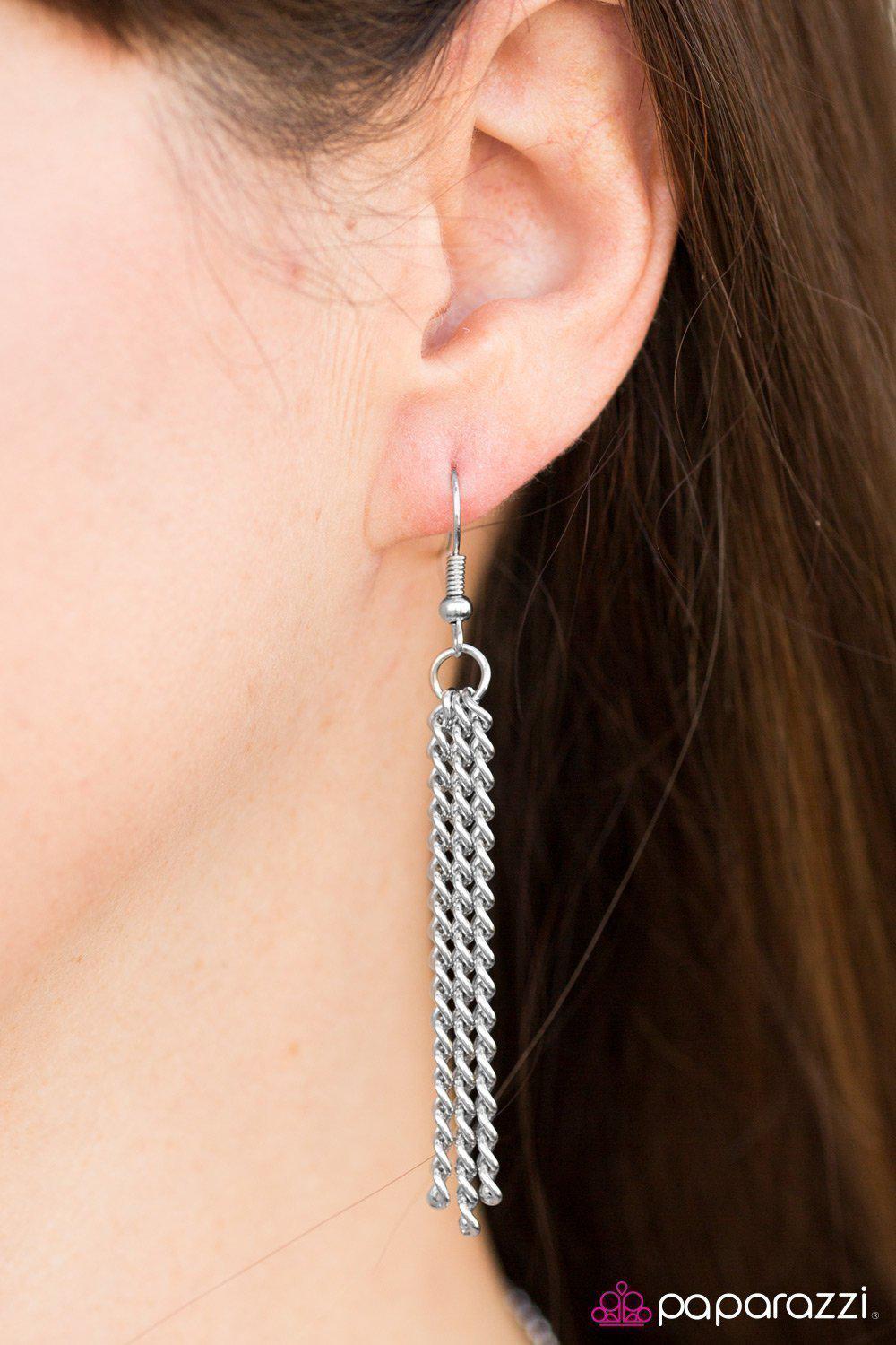 Adventure Queen Silver Necklace - Paparazzi Accessories - free matching earrings -CarasShop.com - Paparazzi Jewelry by Cara Jewels