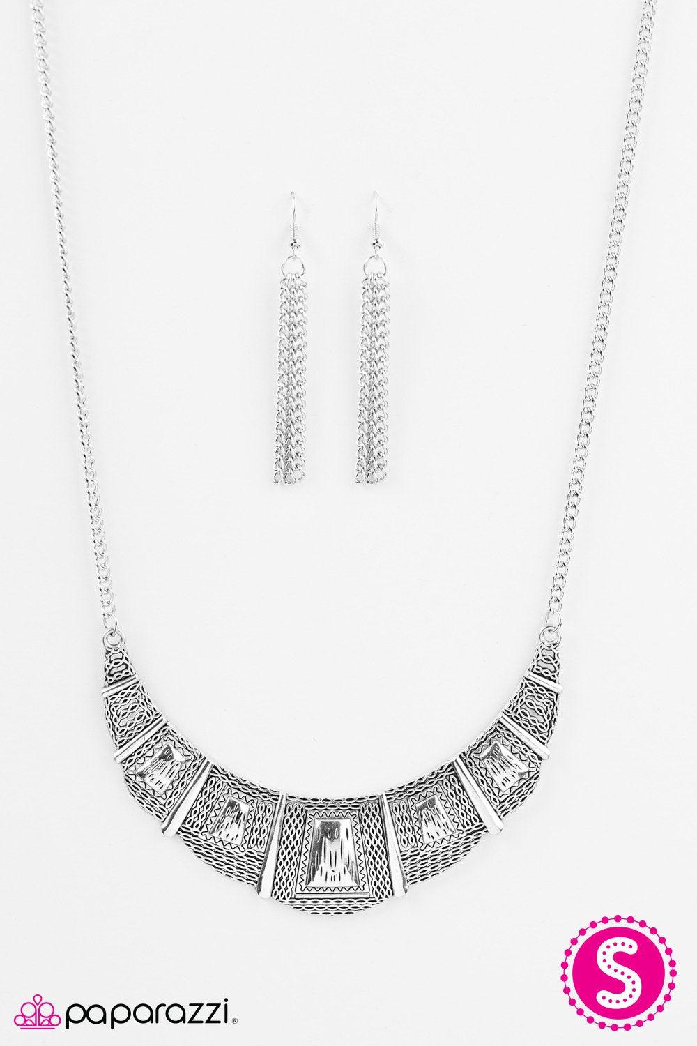 Adventure Queen Silver Necklace - Paparazzi Accessories- lightbox - CarasShop.com - Paparazzi Jewelry by Cara Jewels