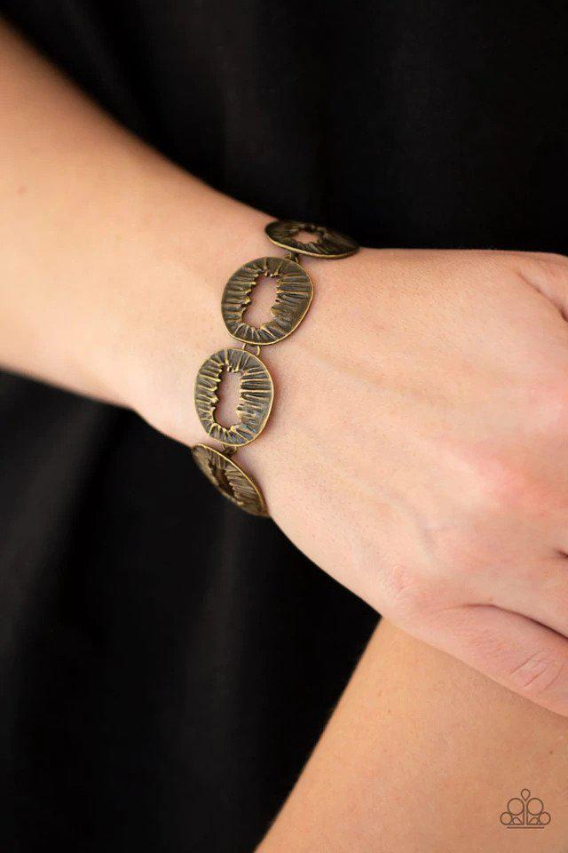 Cut It Out Brass Bracelet - Paparazzi Accessories- on model - CarasShop.com - Paparazzi Jewelry by Cara Jewels