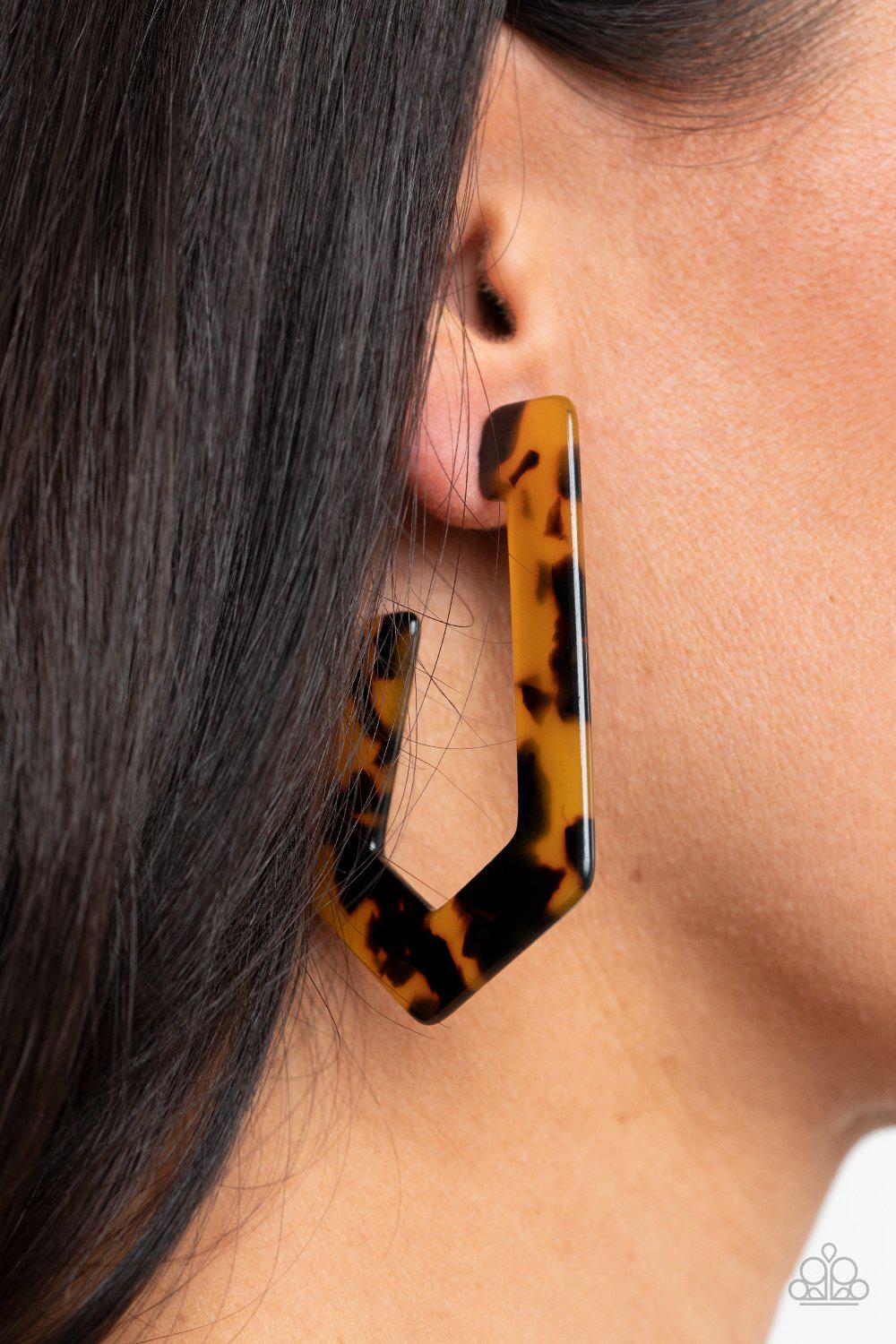 Flat Out Fearless Multi Tortoise Shell Acrylic Hoop Earrings - Paparazzi Accessories- on model - CarasShop.com - Paparazzi Jewelry by Cara Jewels