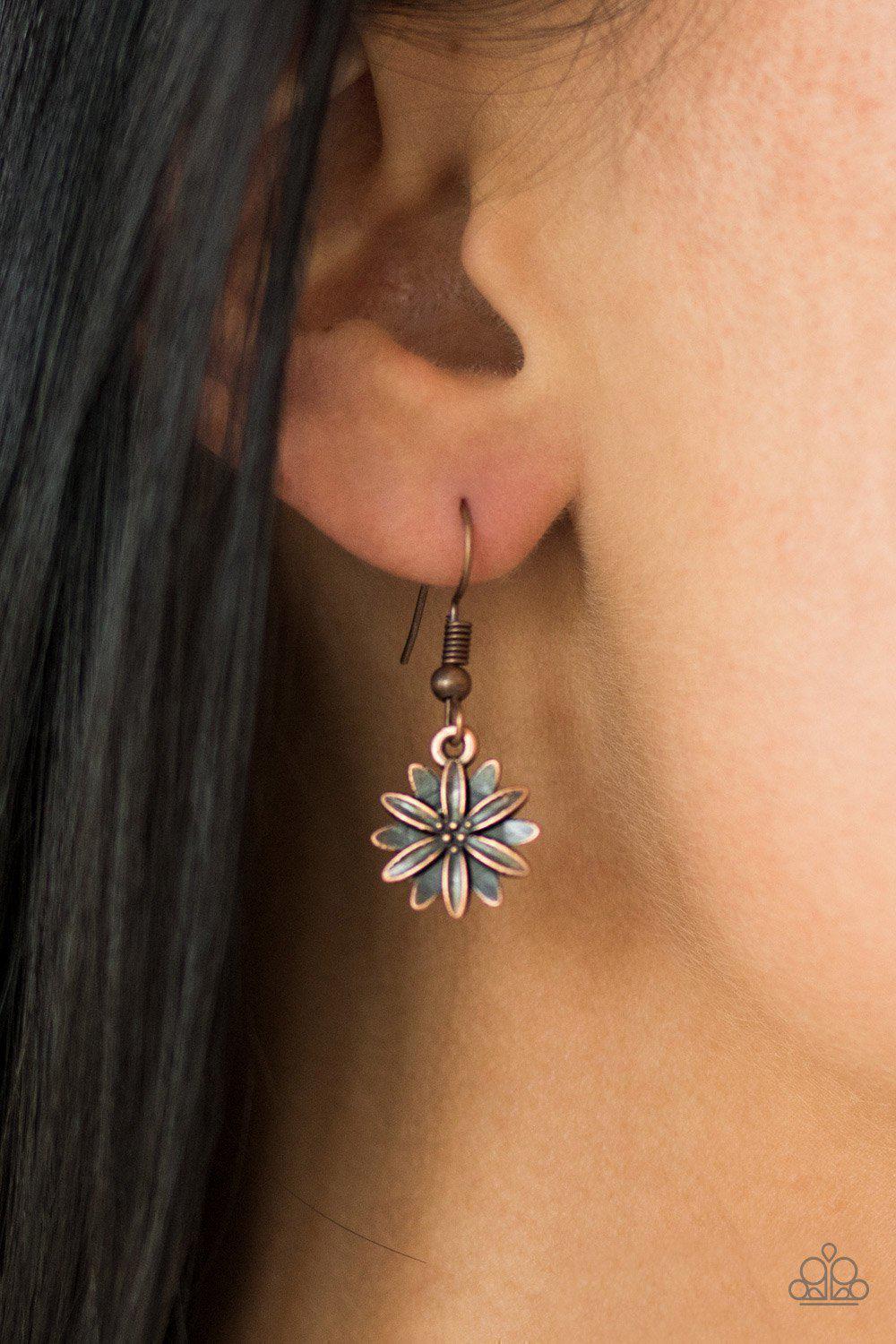 Head Over Roses Copper Flower Necklace - Paparazzi Accessories- on model - CarasShop.com - Paparazzi Jewelry by Cara Jewels