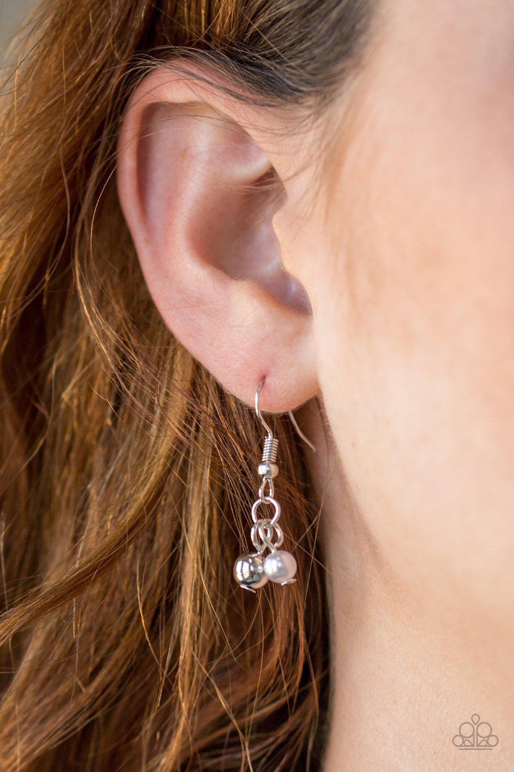 House Party Posh Silver Necklace - Paparazzi Accessories - free matching earrings -CarasShop.com - Paparazzi Jewelry by Cara Jewels