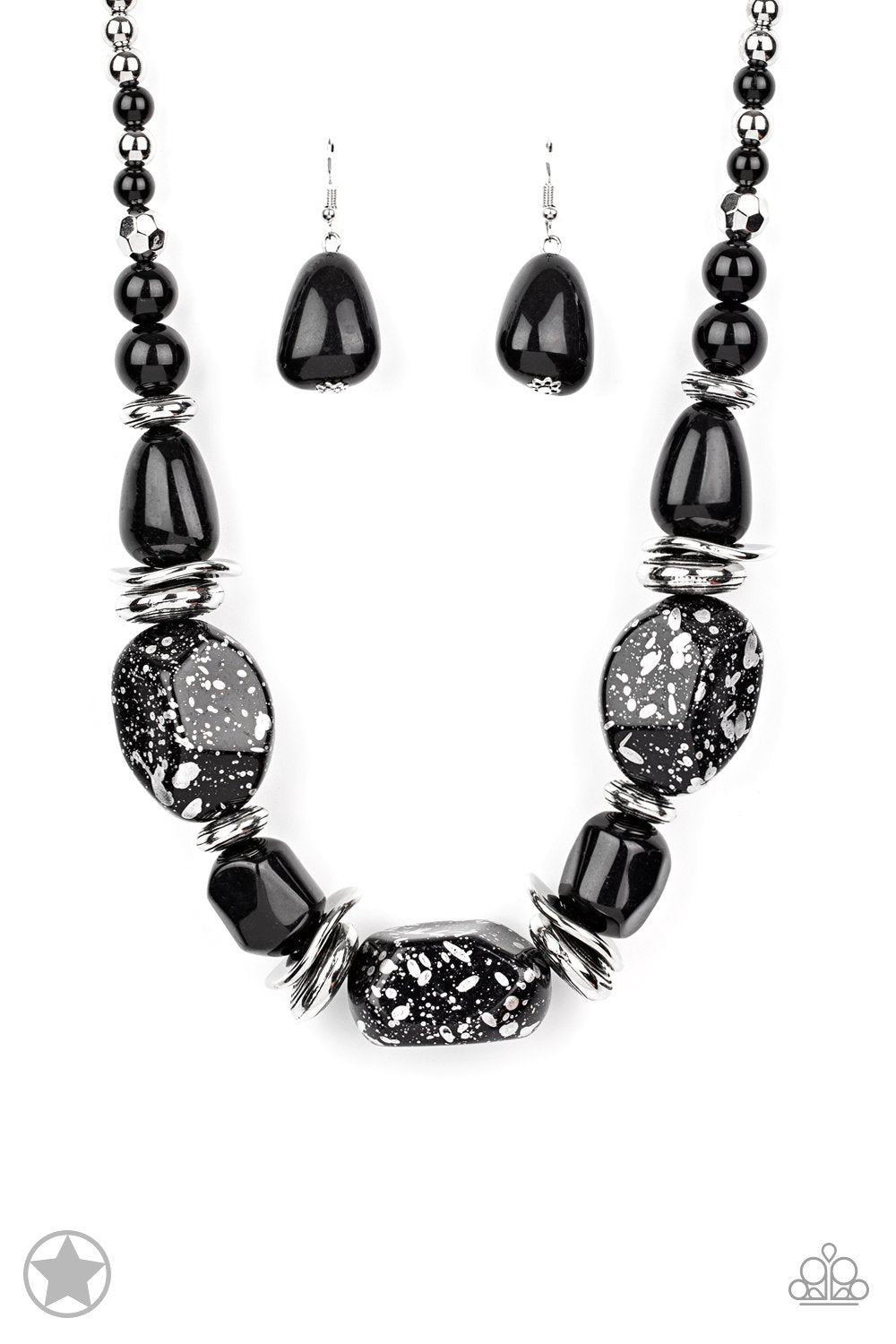In Good Glazes Chunky Black Necklace - Paparazzi Accessories- lightbox - CarasShop.com - Paparazzi Jewelry by Cara Jewels