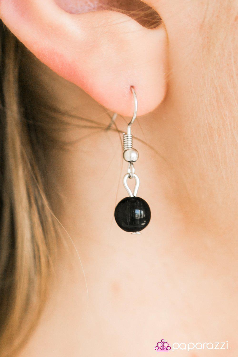 It's Raining Gems Silver and Black Necklace - Paparazzi Accessories- on model - CarasShop.com - Paparazzi Jewelry by Cara Jewels