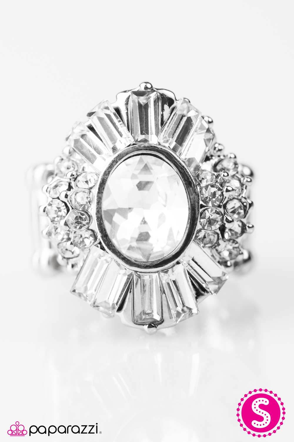 Limited Edition White Rhinestone Ring - Paparazzi Accessories- on model - CarasShop.com - Paparazzi Jewelry by Cara Jewels