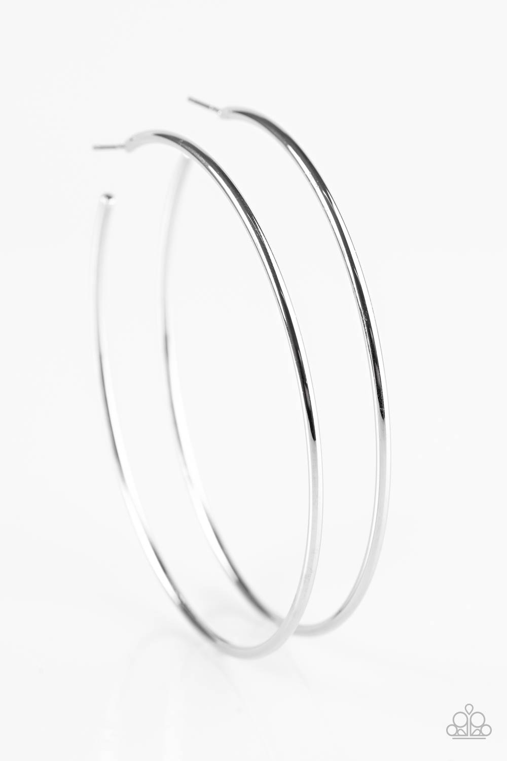 Meet Your Maker Silver Hoop Earrings - Paparazzi Accessories- on model - CarasShop.com - Paparazzi Jewelry by Cara Jewels