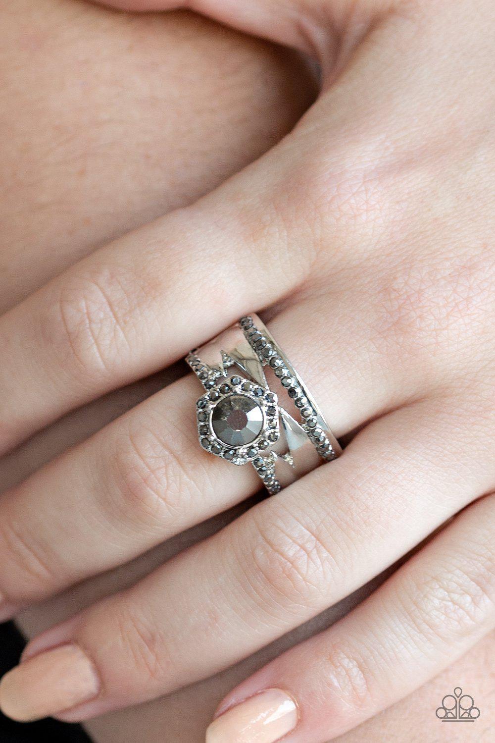 Modern Maven Silver Ring - Paparazzi Accessories- on model - CarasShop.com - Paparazzi Jewelry by Cara Jewels
