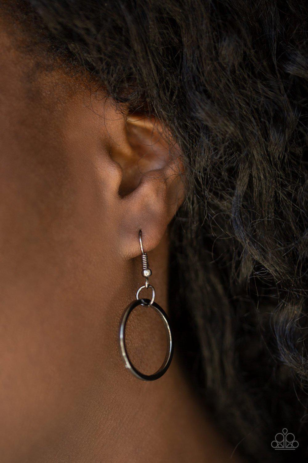 Natural-Born RINGLEADER Black Gunmetal Necklace - Paparazzi Accessories - free matching earrings -CarasShop.com - Paparazzi Jewelry by Cara Jewels