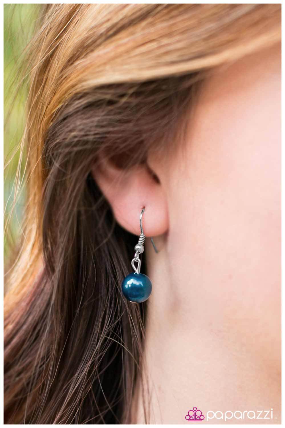 Pulling Out All The Stops Silver and Dark Blue Necklace - Paparazzi Accessories- on model - CarasShop.com - Paparazzi Jewelry by Cara Jewels