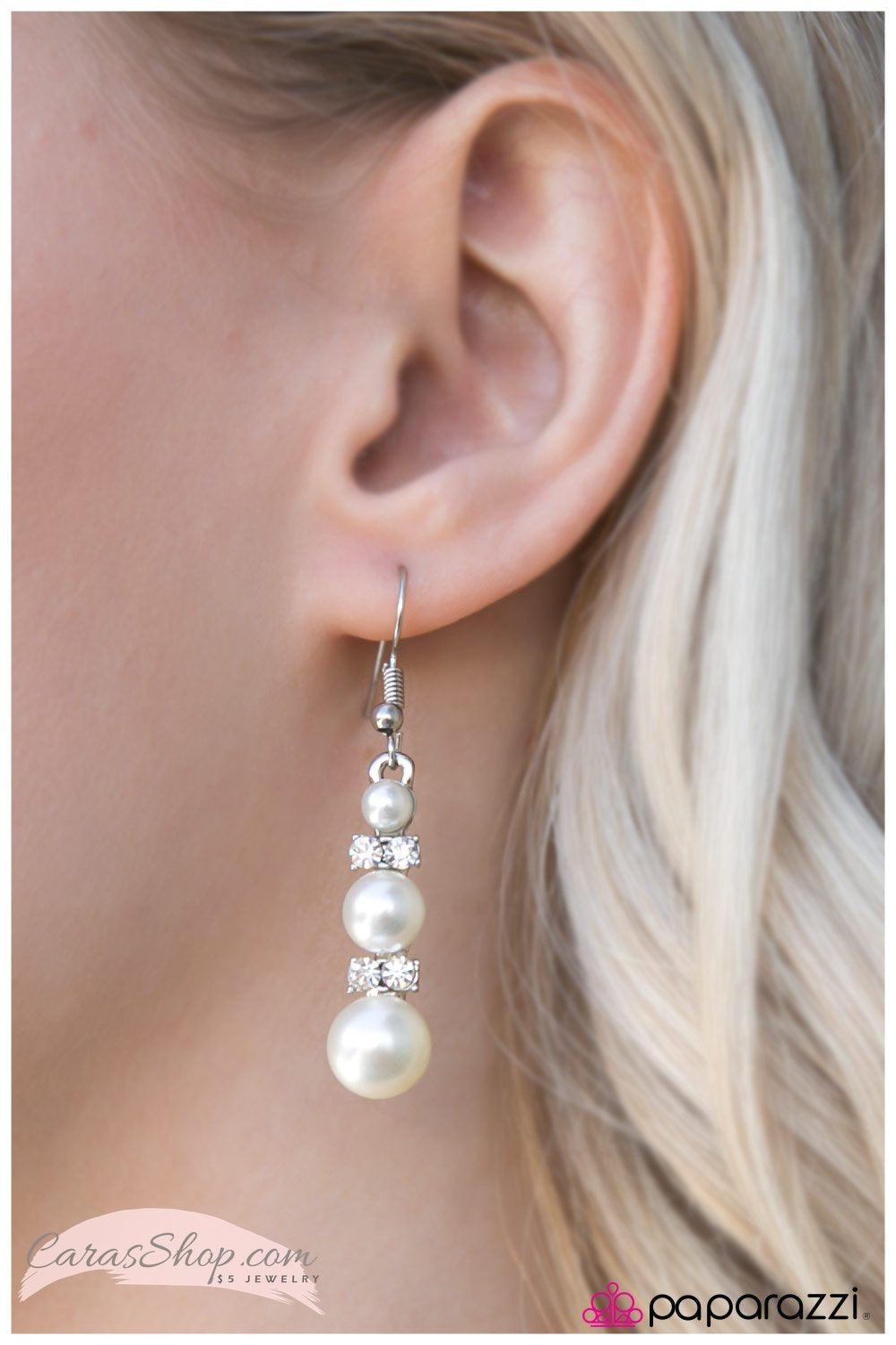 Reception Dinner White Pearl Earrings - Paparazzi Accessories- on model - CarasShop.com - Paparazzi Jewelry by Cara Jewels