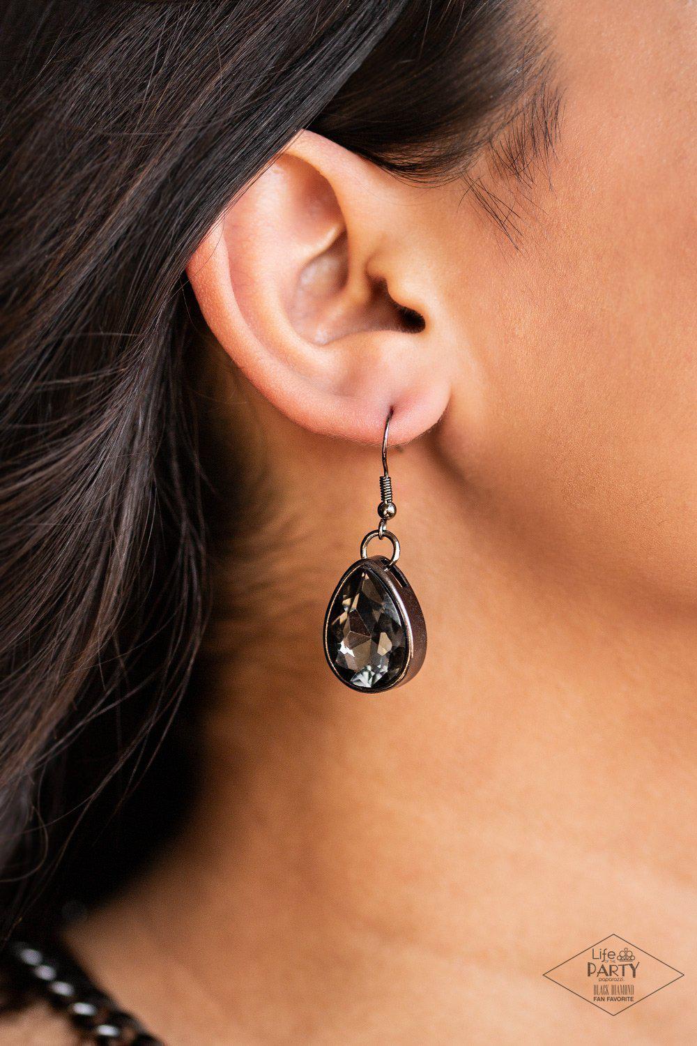 Show Stopping Shimmer Gunmetal Rhinestone Necklace - Paparazzi Accessories- on model - CarasShop.com - Paparazzi Jewelry by Cara Jewels