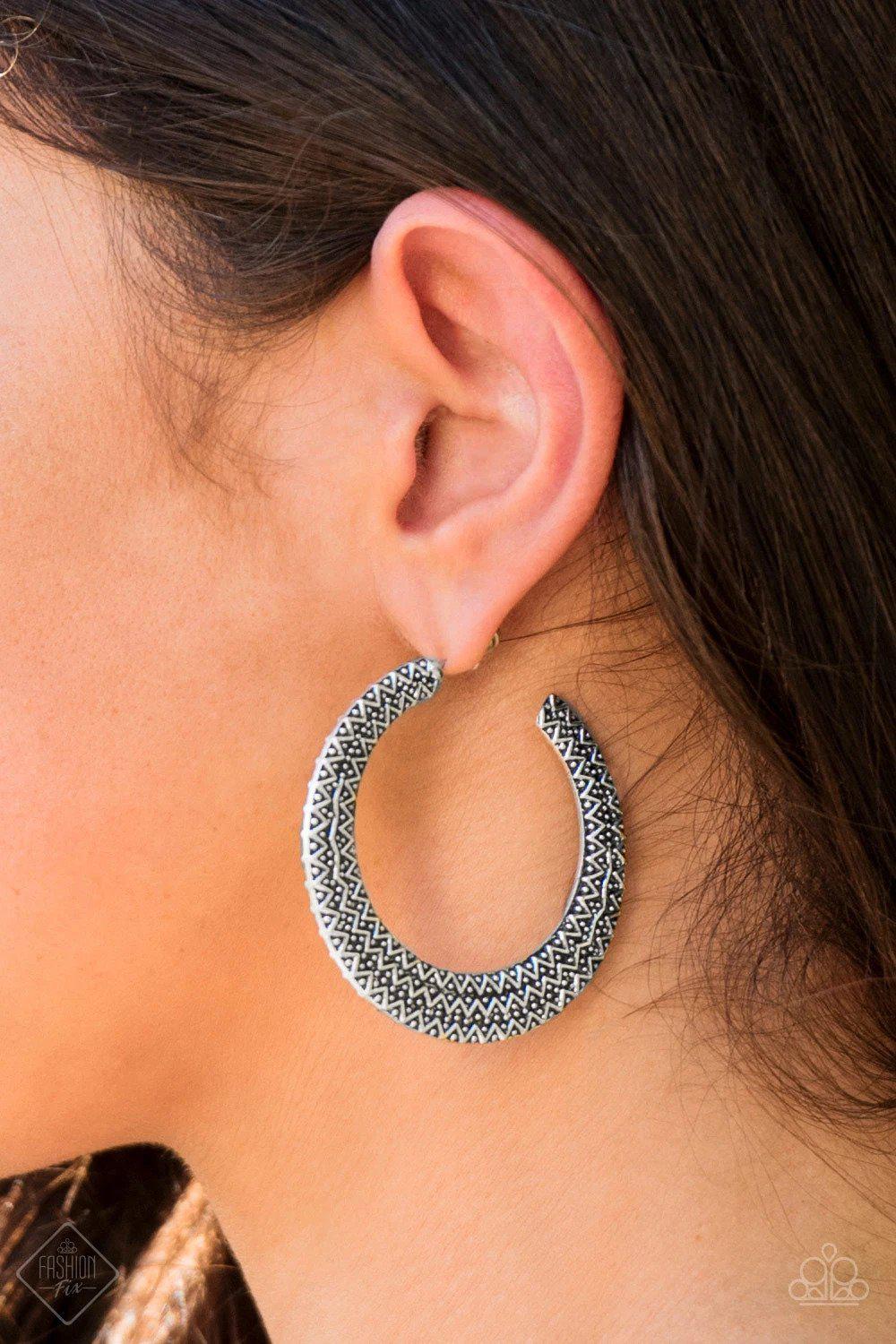Simply Santa Fe Set - December 2018 - Paparazzi Accessories- Earrings - CarasShop.com - Paparazzi Jewelry by Cara Jewels
