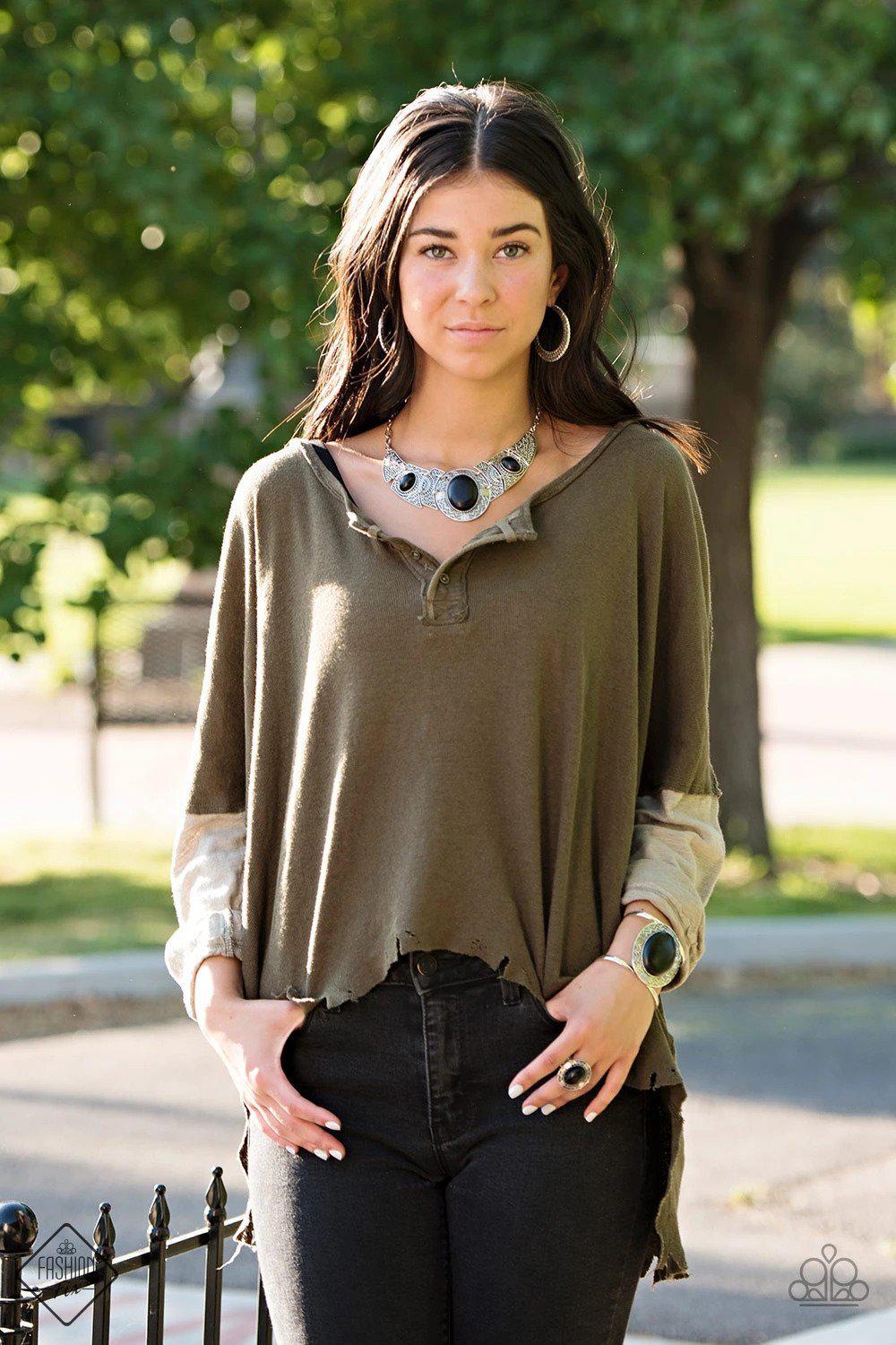 Simply Santa Fe Set - December 2018 - Paparazzi Accessories- Complete Look - CarasShop.com - Paparazzi Jewelry by Cara Jewels