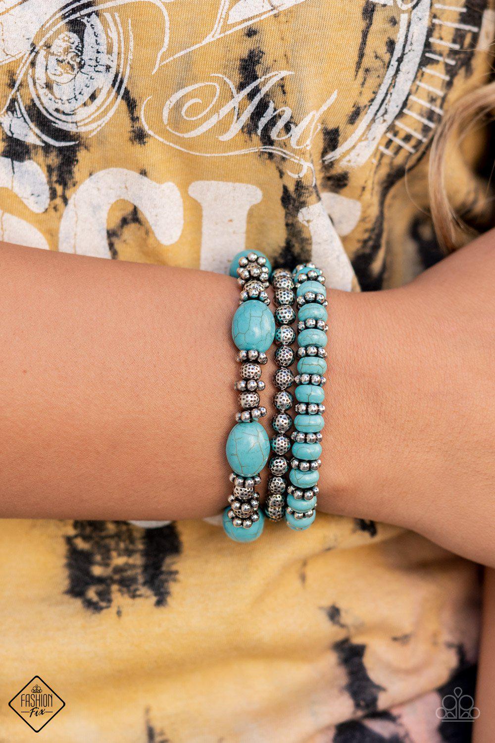 Simply Santa Fe Set - December 2021 - Paparazzi Accessories- Bracelet - CarasShop.com - Paparazzi Jewelry by Cara Jewels