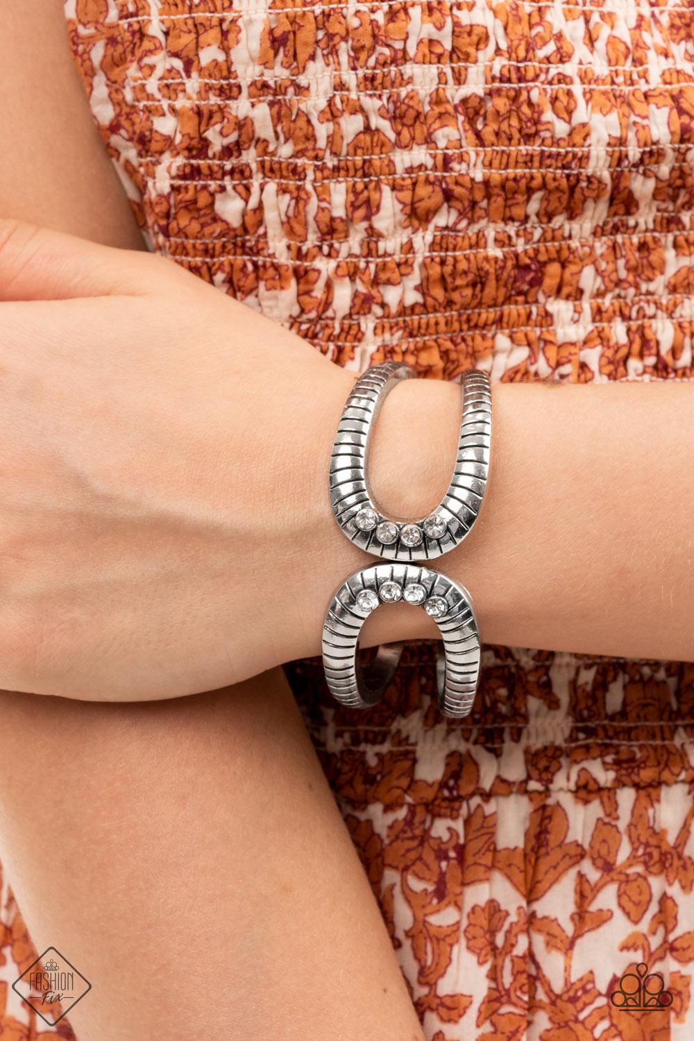 Simply Santa Fe Set - July 2022 - Paparazzi Accessories- Bracelet - CarasShop.com - Paparazzi Jewelry by Cara Jewels