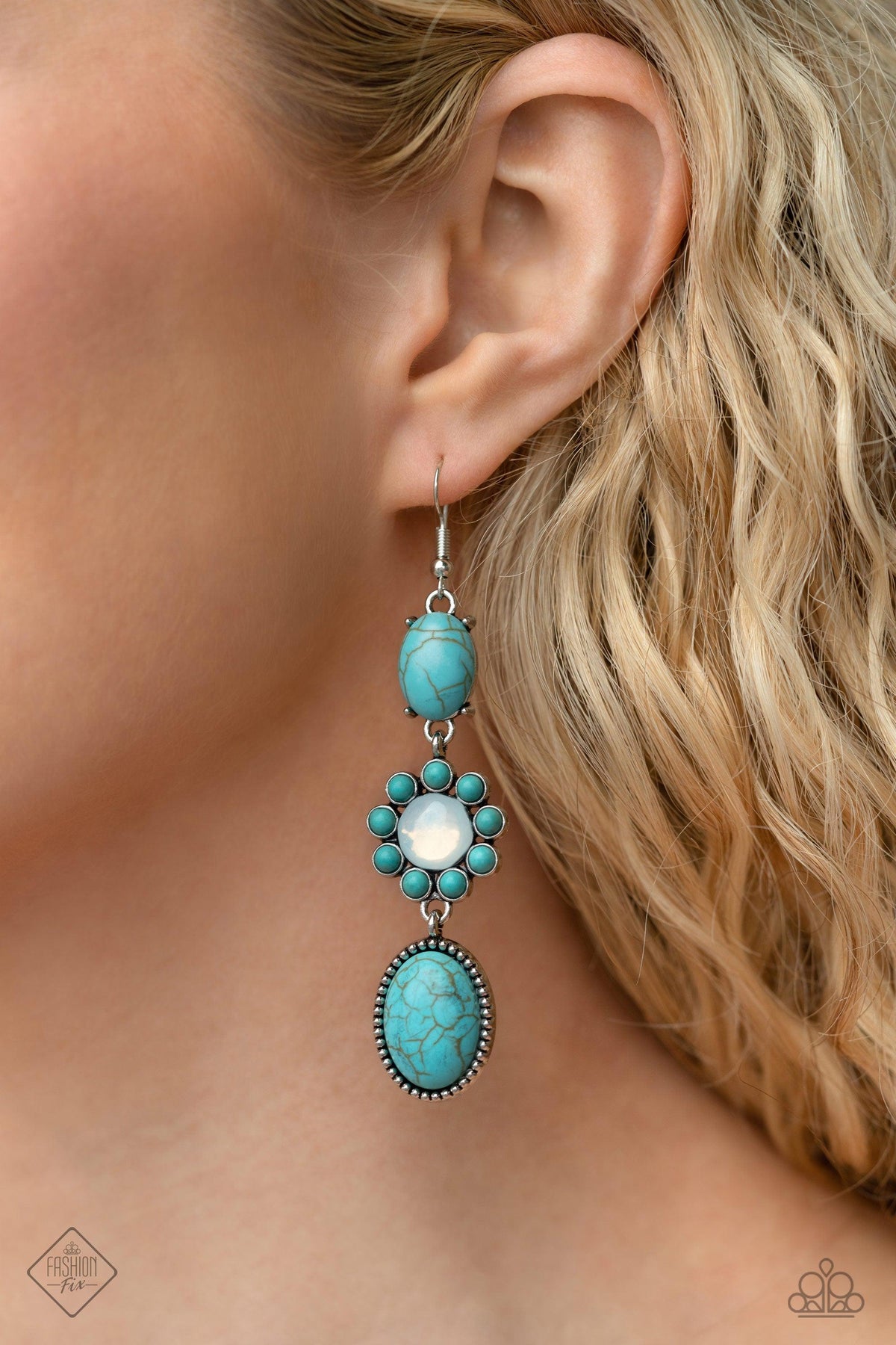 Simply Santa Fe Set - March 2023 - Paparazzi Accessories- Earrings - CarasShop.com - Paparazzi Jewelry by Cara Jewels