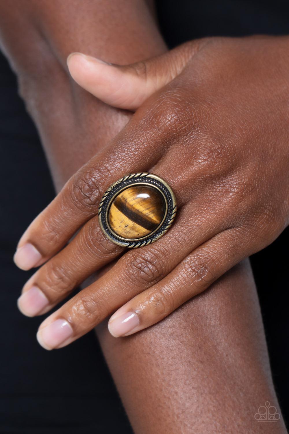 Stone Terrarium Brass & Tiger's Eye Stone Ring - Paparazzi Accessories- on model - CarasShop.com - Paparazzi Jewelry by Cara Jewels