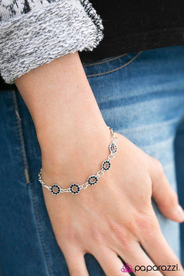 This Time Around Green Bracelet - Paparazzi Accessories- lightbox - CarasShop.com - Paparazzi Jewelry by Cara Jewels