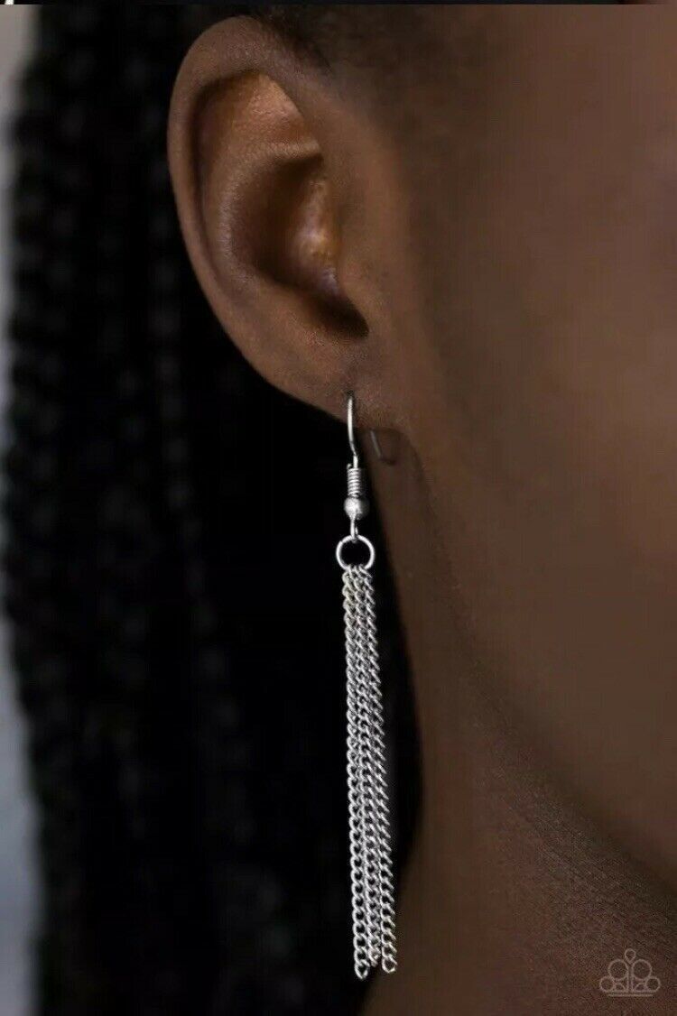 Tiki Tease Black Necklace - Paparazzi Accessories - free matching earrings -CarasShop.com - Paparazzi Jewelry by Cara Jewels