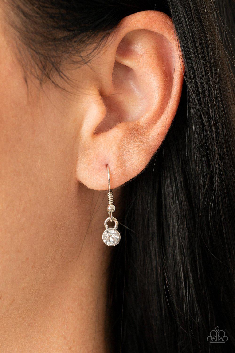 Trademark Twinkle Silver Smoky Rhinestone Necklace - Paparazzi Accessories- on model - CarasShop.com - Paparazzi Jewelry by Cara Jewels