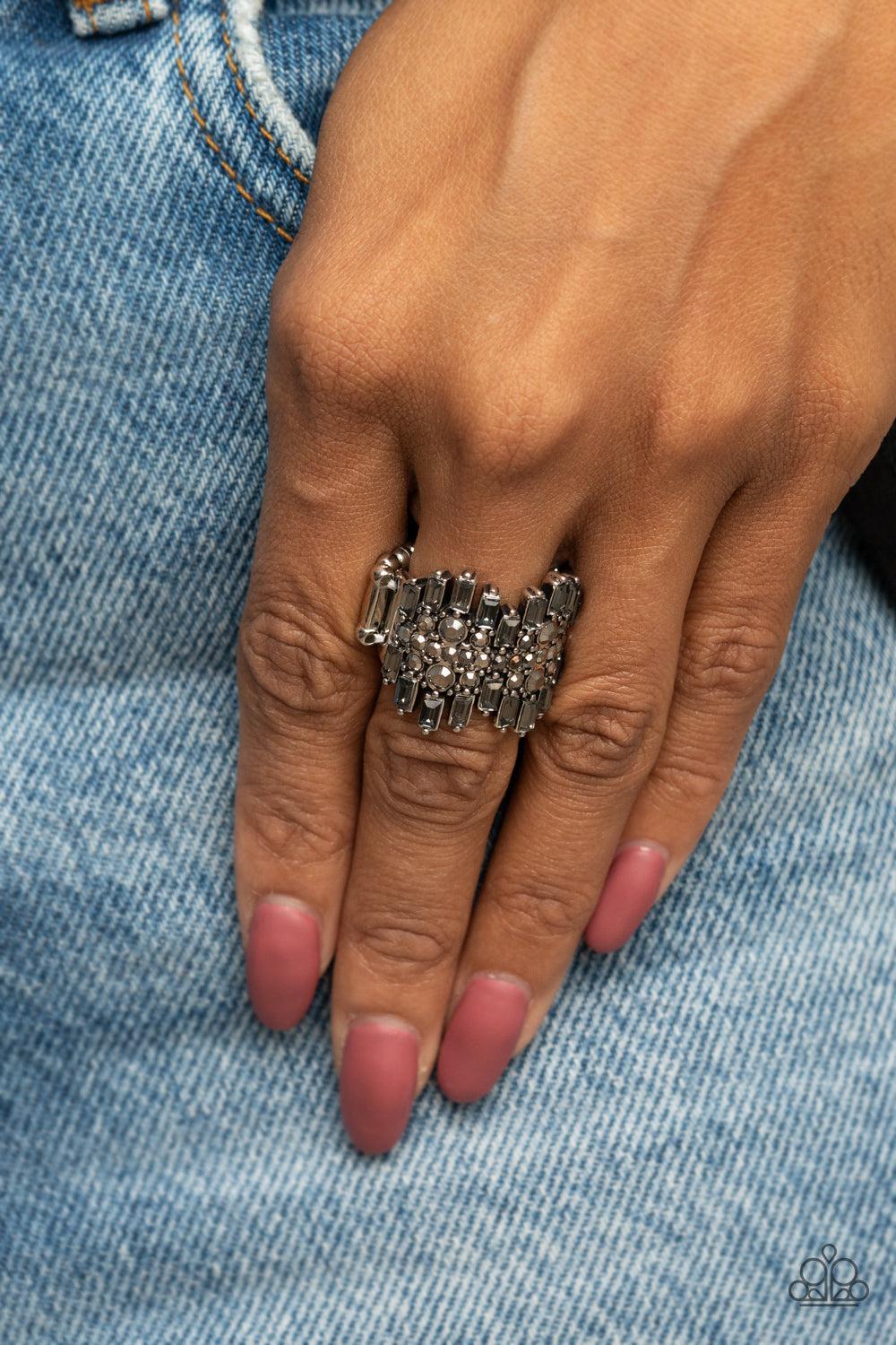 Urban Empire Silver Ring - Paparazzi Accessories- lightbox - CarasShop.com - Paparazzi Jewelry by Cara Jewels