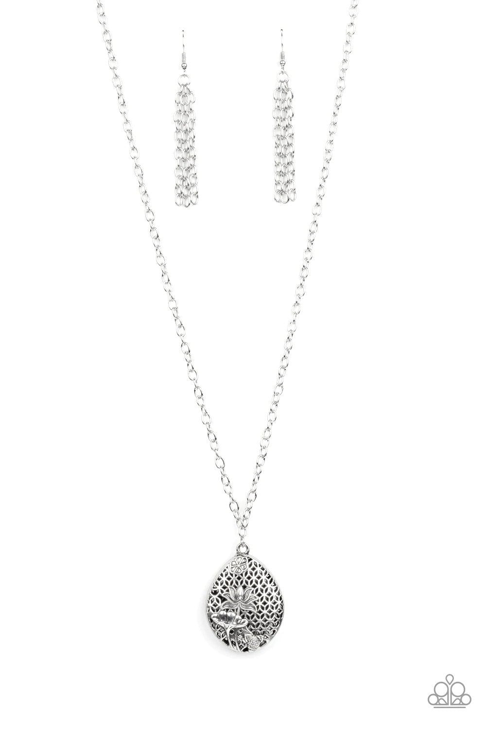 Wearable Wildflowers Silver Necklace - Paparazzi Accessories- lightbox - CarasShop.com - Paparazzi Jewelry by Cara Jewels